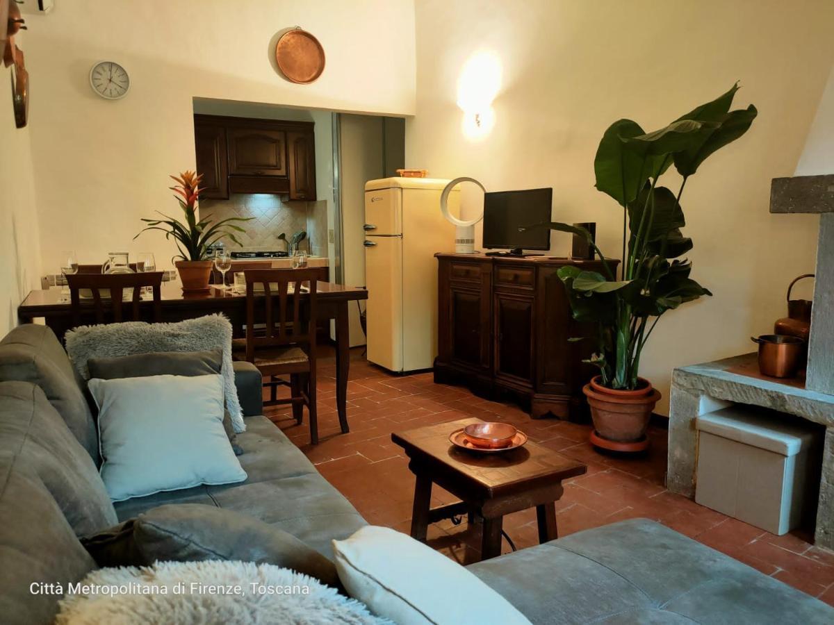 Overlooking'S Duomo Apartment In Mercato Centrale ฟลอเรนซ์ ภายนอก รูปภาพ